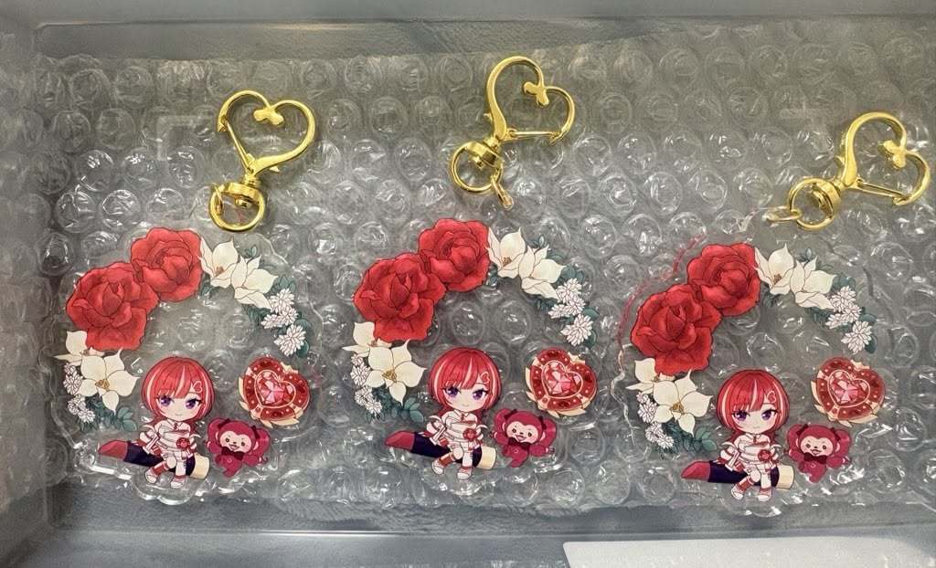 新モデル公開記念リースアクキー 実物